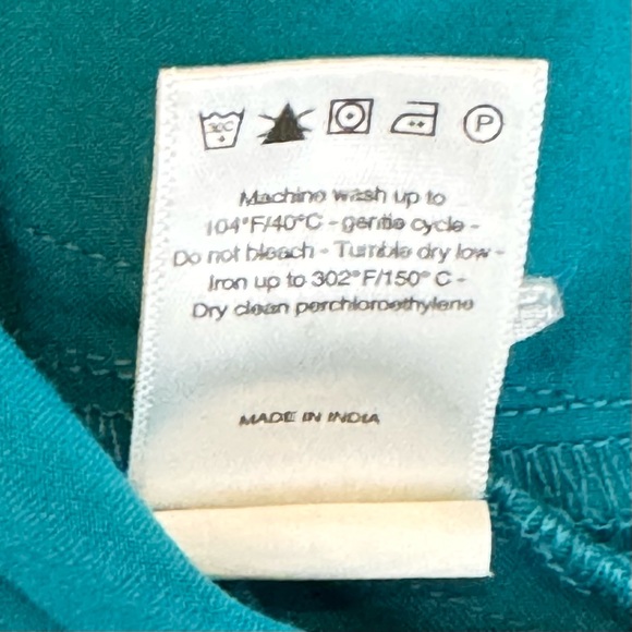 Women's V-Neck Teal Top - Picture 8 of 10